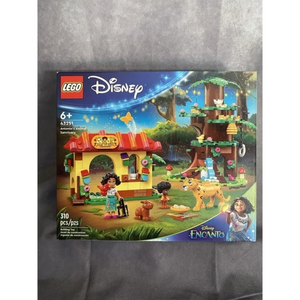 LEGO 43251 Antonio's Animal Sanctuary Disney's Encanto 310pc New in Box